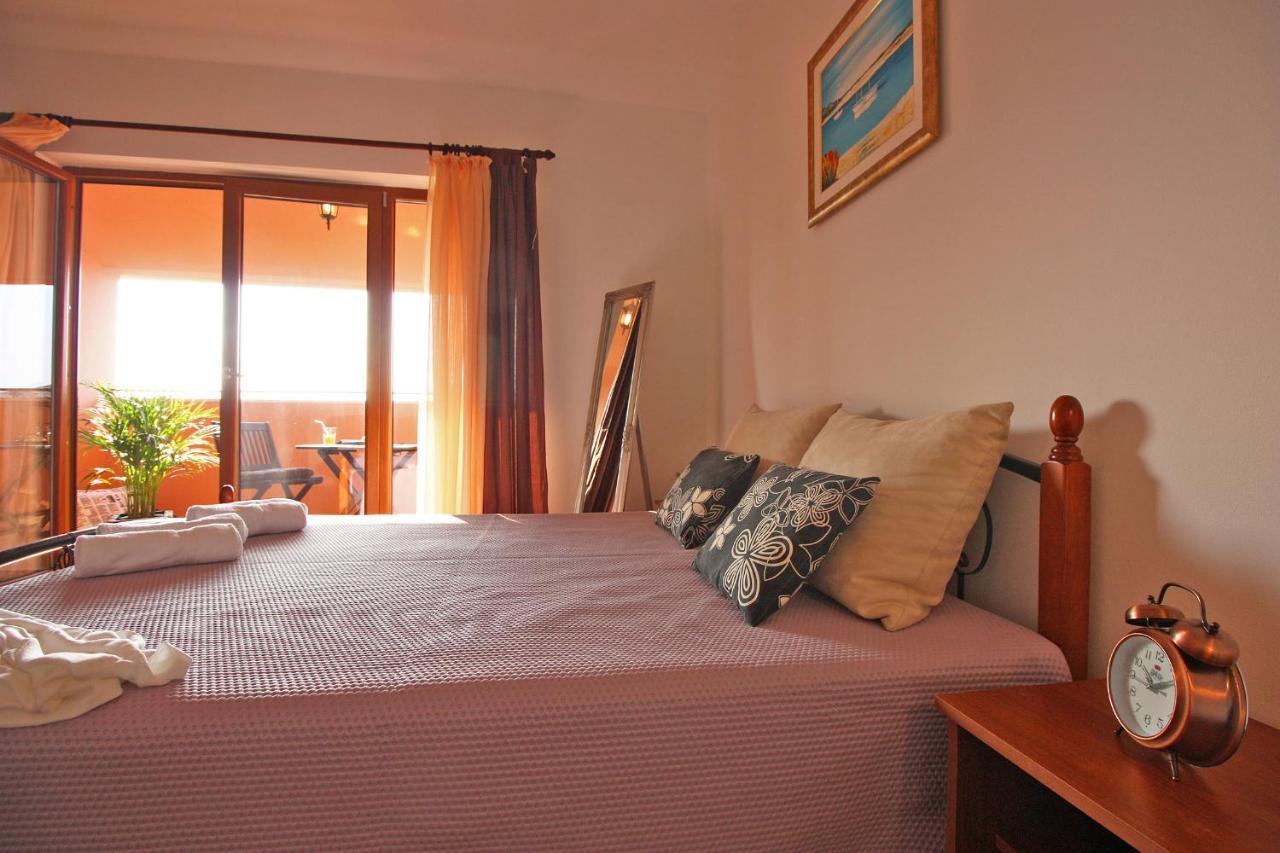 Brijunisol - 3 Apartments Top Position Near The Beautiful Beach 法扎纳 外观 照片