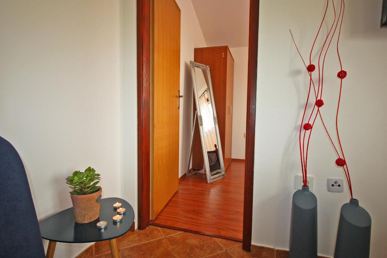 Brijunisol - 3 Apartments Top Position Near The Beautiful Beach 法扎纳 外观 照片