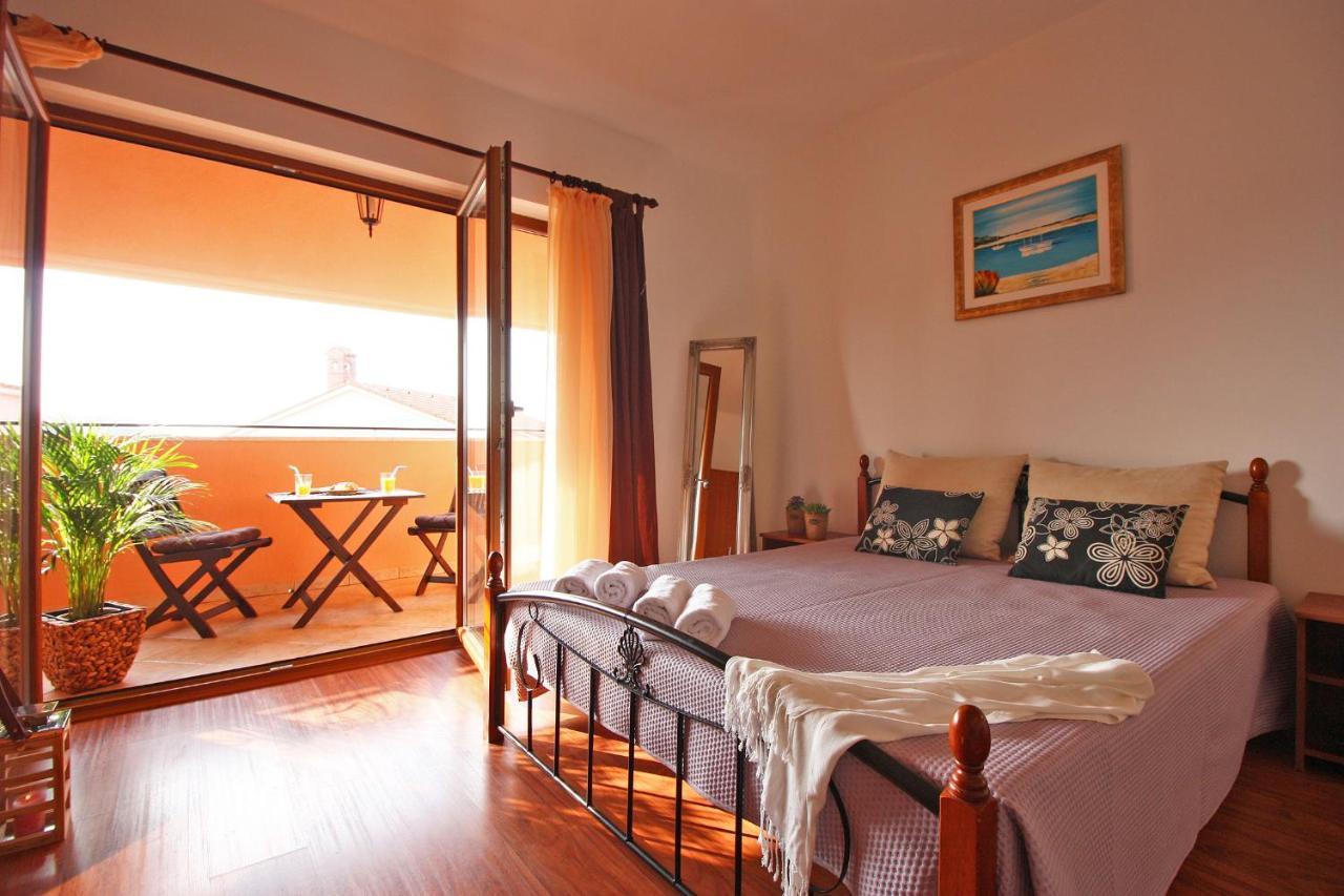 Brijunisol - 3 Apartments Top Position Near The Beautiful Beach 法扎纳 外观 照片