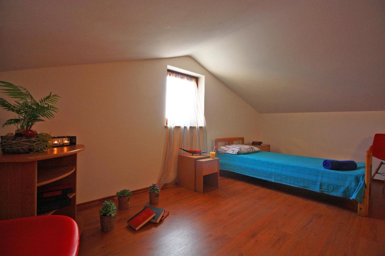 Brijunisol - 3 Apartments Top Position Near The Beautiful Beach 法扎纳 外观 照片